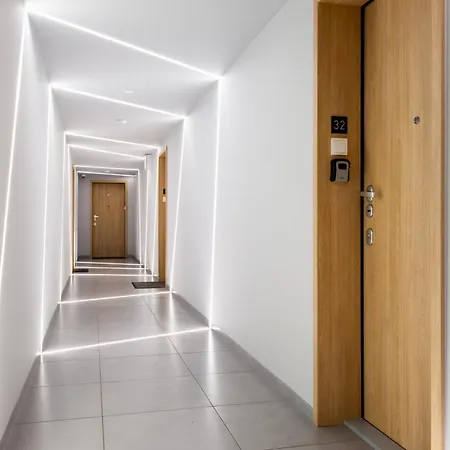 Apartman Marina Chic By Bookinghost *