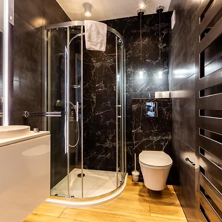 Marina Chic By Bookinghost Appartamento